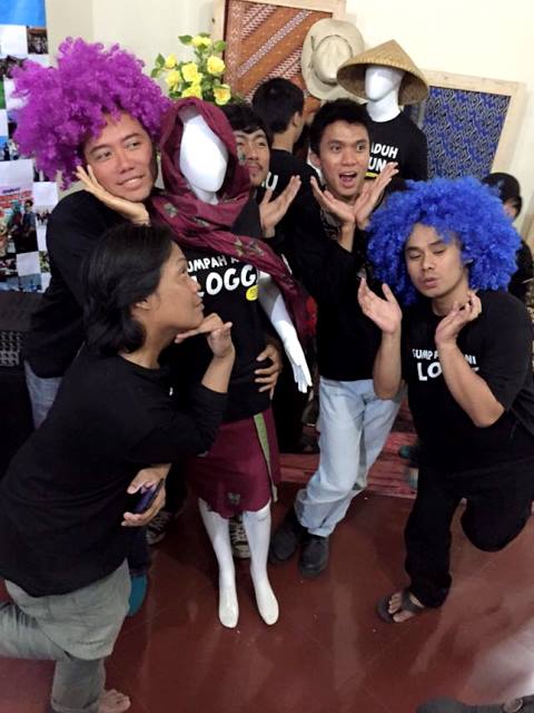 blogger bandung | kaos gurita | bukber basreng |nchie hanie