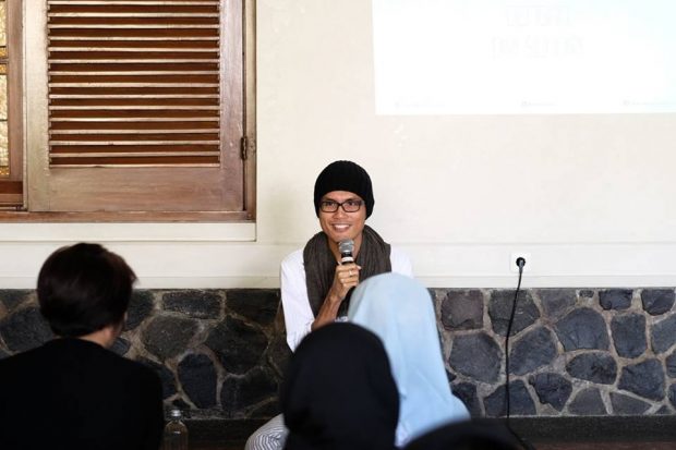 Adjie Silarus | Inner Peace Session |Berdamai dengan diri sendiri | Blogger Bandung |sejenak hening | selaras guest house 