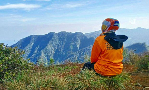 Puncak Burangrang | Nature Walk Bandung | Traveling |Travel Blogger |Blogger BDG| Emak-Emak Blogger