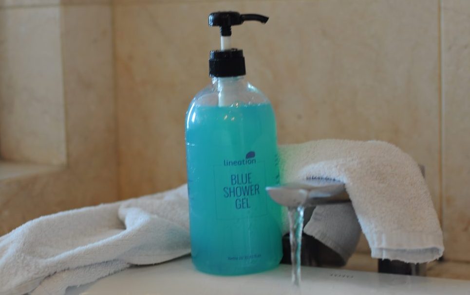 Blue Shower Gel |cara mengatasi bau badan| Lineation Body Wash | nchie hanie | cara